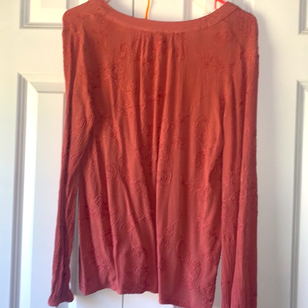 Embroidered blouse - Picture 4 of 5